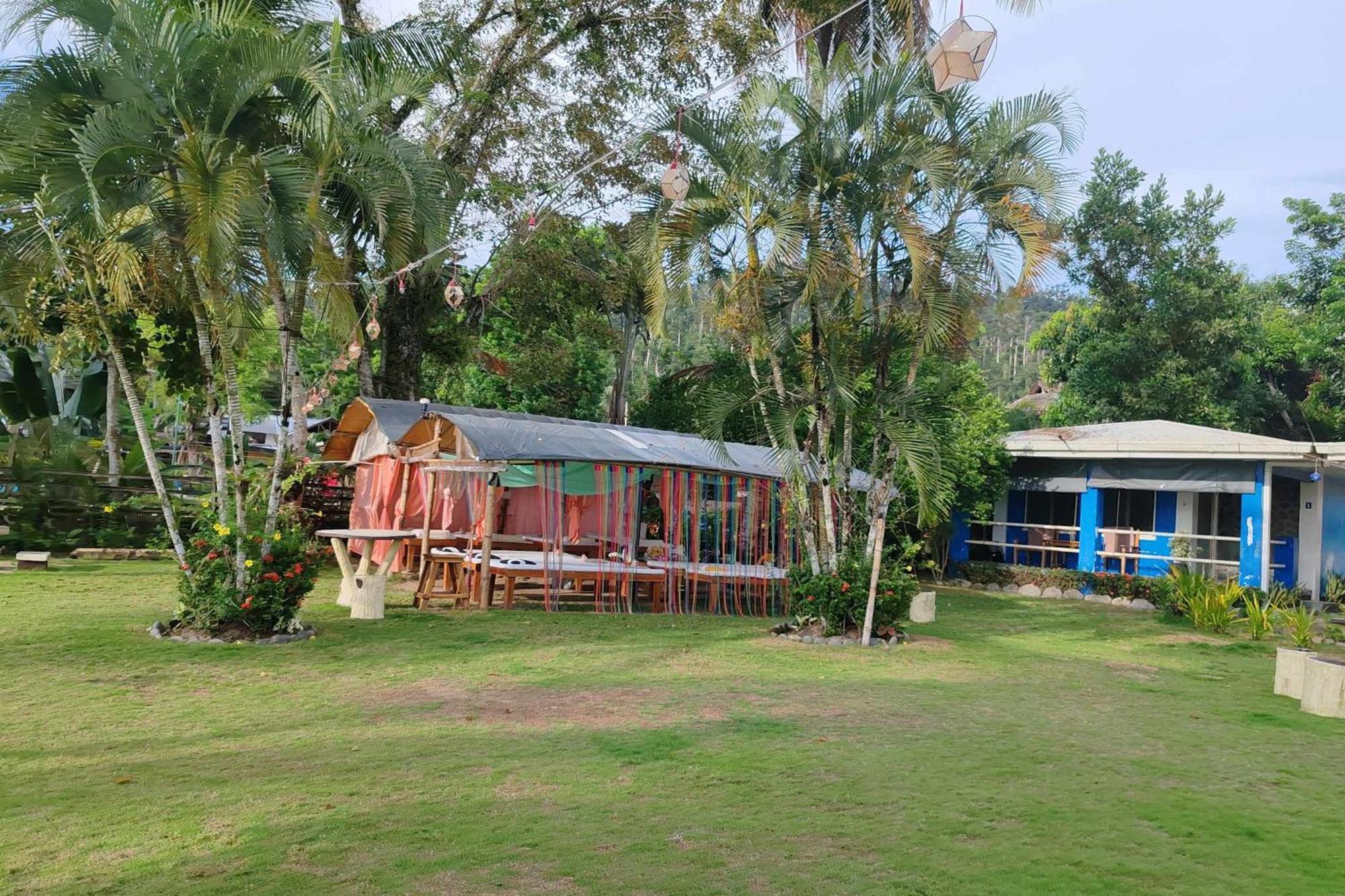 Summer Homes Beach Resort And Cottages Palawan Barton Екстер'єр фото