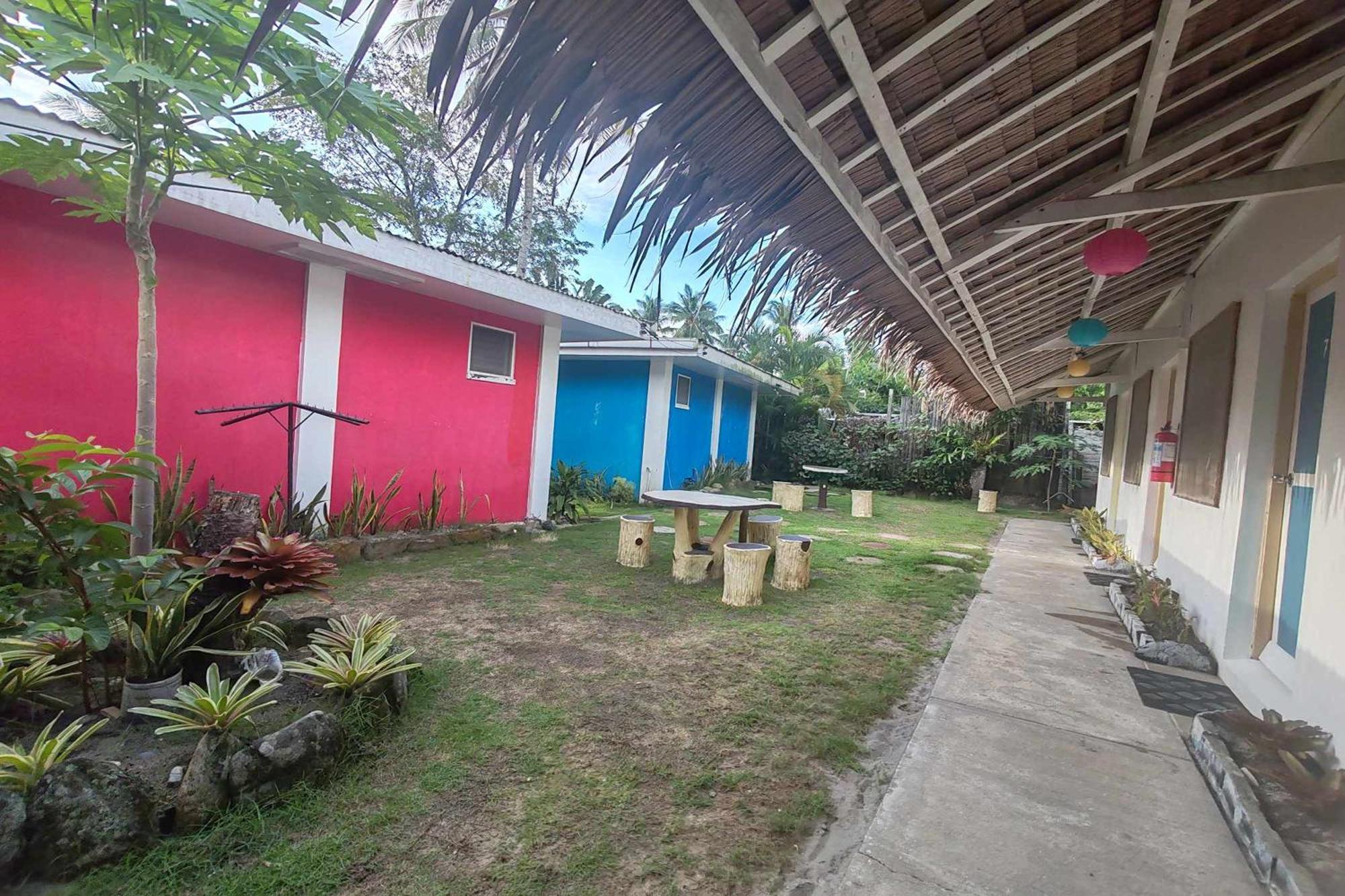 Summer Homes Beach Resort And Cottages Palawan Barton Екстер'єр фото