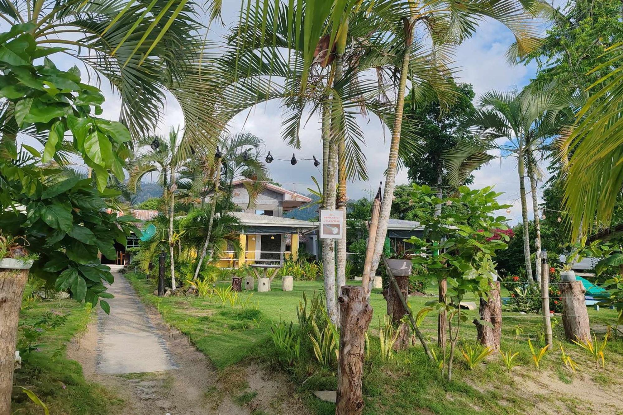 Summer Homes Beach Resort And Cottages Palawan Barton Екстер'єр фото