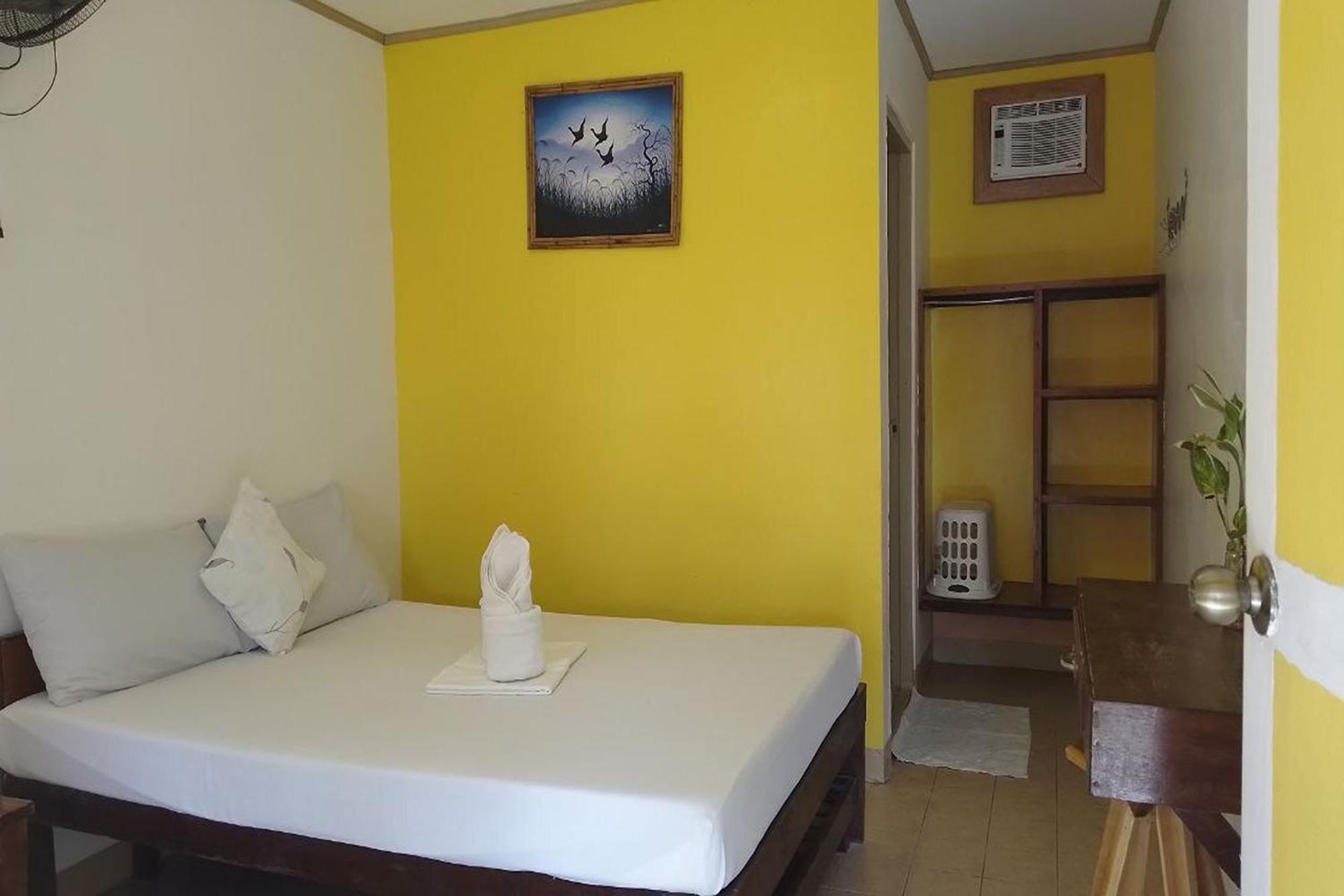 Summer Homes Beach Resort And Cottages Palawan Barton Екстер'єр фото